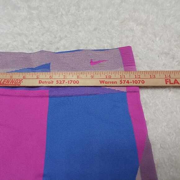 Nike Icon Clash Seamless CJ5091-601 Women's 8" Training Shorts Size M - Picture 3 of 7